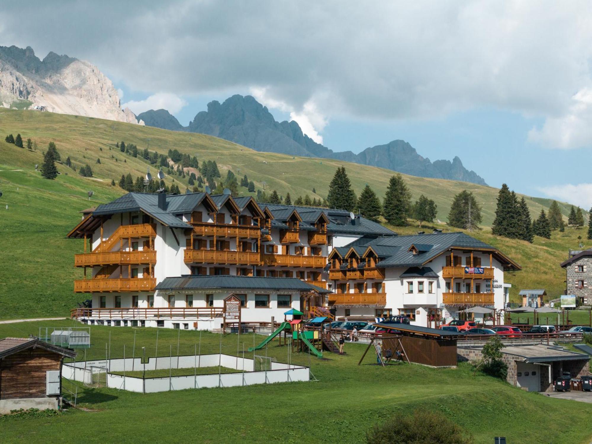 Hotel San Marco Passo San Pellegrino Luaran gambar